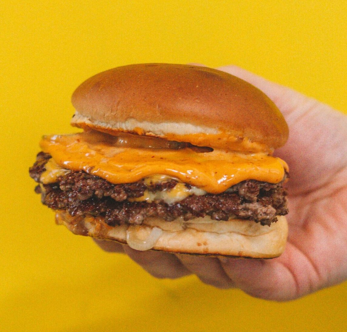 double cheeseburger from smokejumpers grill in disneyland