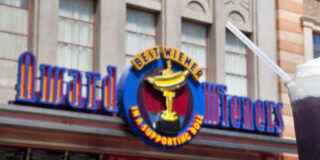 award wieners restaurant in disneyland
