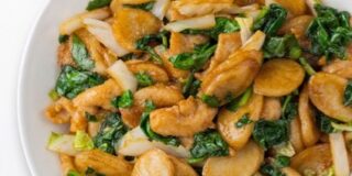 Shanghai Rice Cakes (Chicken) from Din Tai Fung in Disneyland